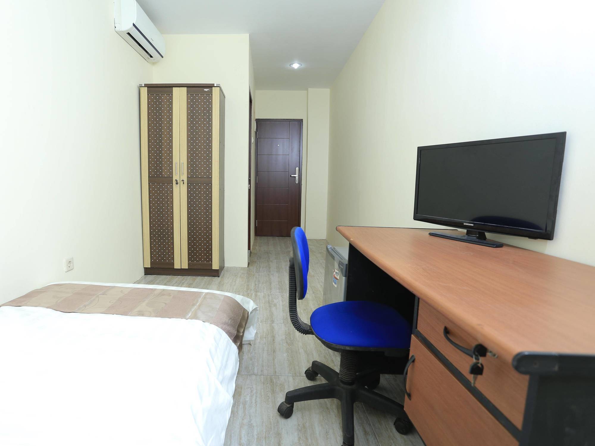 Hotel Ds Colive Siliwangi Semarang Exterior foto